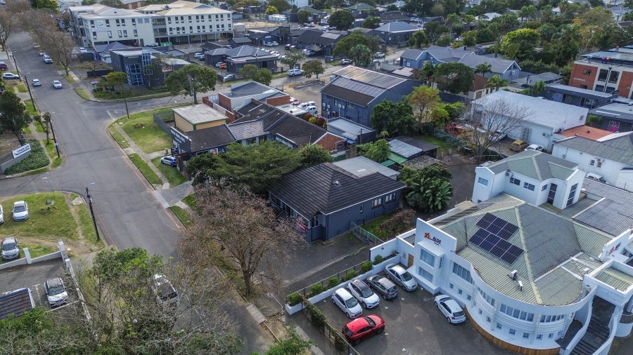 Commercial Property for Sale in Vincent Eastern Cape